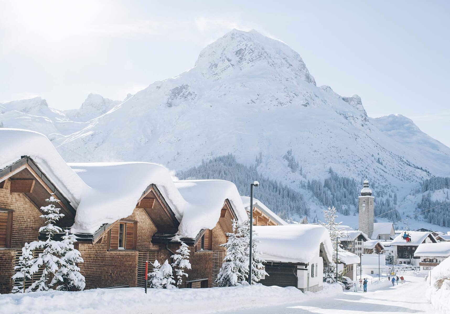 Ortszentrum-im-Winter-(c)-Daniel-Zangerl---(c)-Lech-Zürs-Tourismus-web