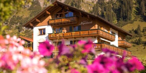 top-summer-holydays-4-stars-hotel-alpenland-lech-am-arberg